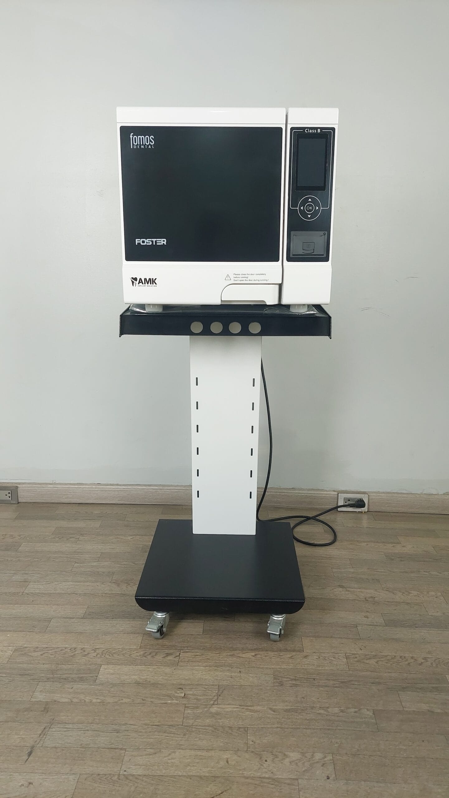 Autoclave FOMOS Foster 22L<span class="flyd-subtitulo-bold">Tecnología y Esterilización Profesional</span> Autoclave FOMOS Foster 22L<span class="flyd-subtitulo-bold">Tecnología y Esterilización Profesional</span> - Odontología Profesional FlyD SAC