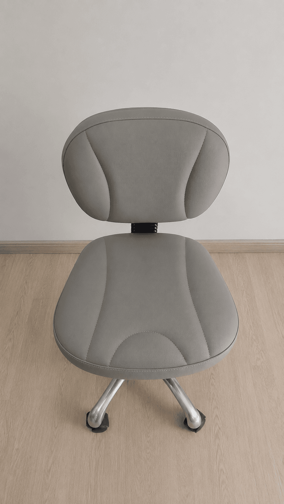 Taburete Odontológico Brave<span class="flyd-subtitulo-bold">Asiento Clínico Profesional Ergonómico</span> Taburete Odontológico Brave<span class="flyd-subtitulo-bold">Asiento Clínico Profesional Ergonómico</span> - Odontología Profesional FlyD SAC