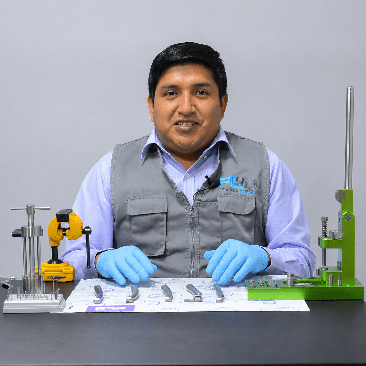 Servicio de Reparación de Piezas de Mano Odontológicas Servicio de Reparación de Piezas de Mano Odontológicas - Garantía y Servicio Técnico FlyD