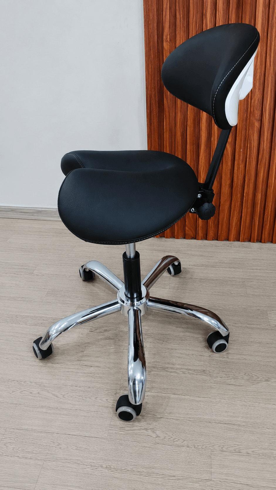 Taburete Súper Ergonómico Pro<span class="flyd-subtitulo-bold">Asiento Clínico Tipo Montura – Black Edition</span> Taburete Súper Ergonómico Pro<span class="flyd-subtitulo-bold">Asiento Clínico Tipo Montura – Black Edition</span> - Garantía y Servicio Técnico FlyD