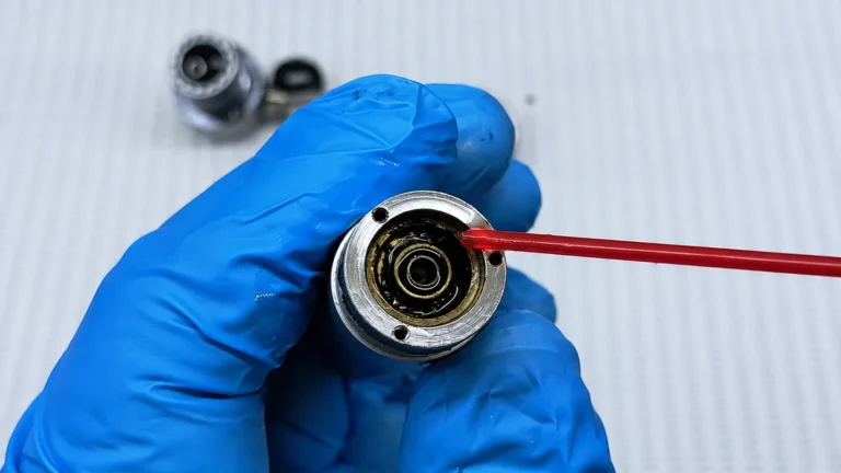 ¿Cómo Hacer el Mantenimiento Preventivo a un Micromotor Dental?